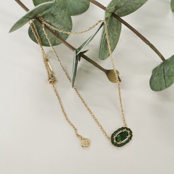 Kendra Scott Elisa Crystal Frame Gold Kelly Green Illusion Short Necklace - Picture 2 of 4